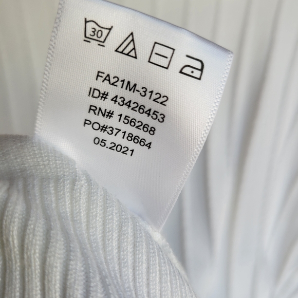 NWOT Calligraphie Wide Statement Collar Cardigan - Picture 7 of 8